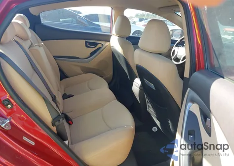 2013 Hyundai Elantra Gls z USA, uszkodzony, nr VIN KMHDH4AE8DU808862